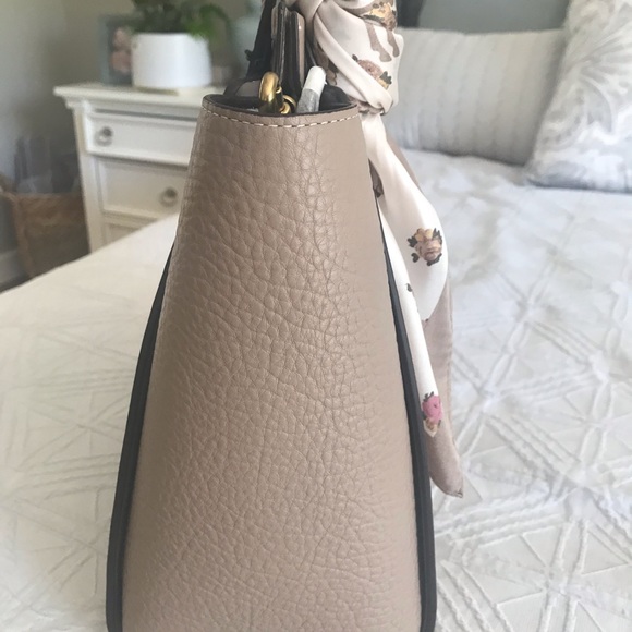 Coach 1941 Troupe Tote - Picture 4 of 11